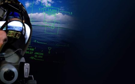 The world's most expensive and high-tech fighter helmet!