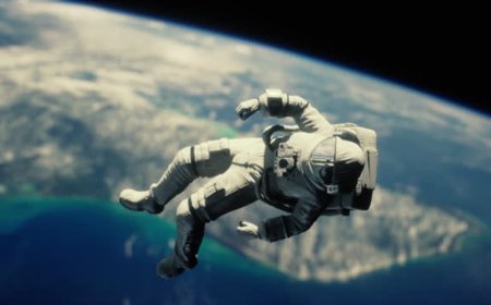 If an astronaut dies in space, what happens to his body?  What is returned at all?